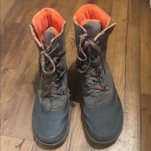 BareTraps Snow/Rain /Winter Boots